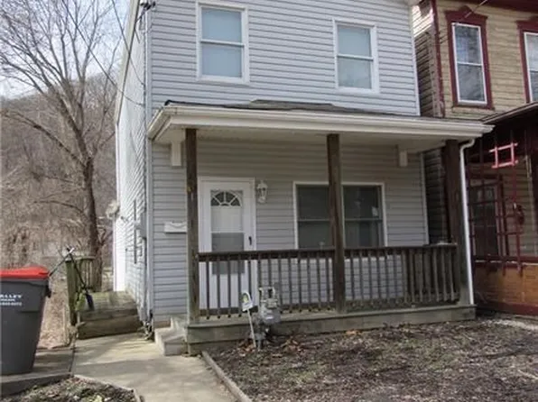 813 9th Ave, Beaver Falls, PA 15010