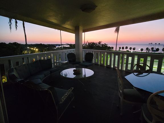 Balcony with sunrise!