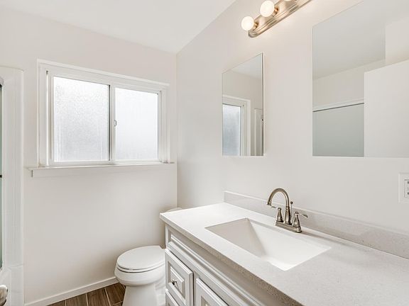 5th image of 845 Roble Ave