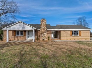 1311 Philbeck Rd, York, SC 29745