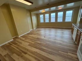 1835 Boulevard Of The Allies