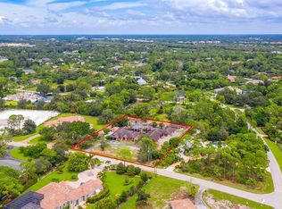 528 Ridge Dr, Naples, FL 34108