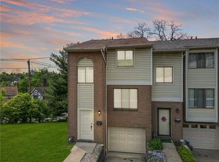 521 Southcrest Dr, Pittsburgh, PA 15226