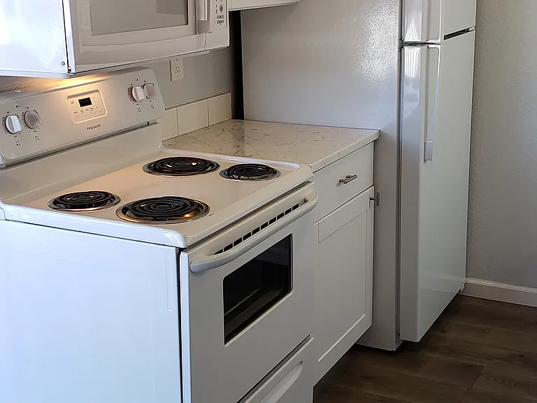 5034 El Camino Dr #29 — Photo 6