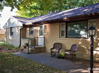 117 Tiezzi Ln, Washington, IL 61571