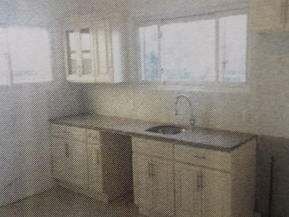 4th image of 1023 Clarence Ave #2