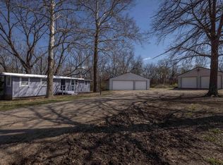 6227 SW 61st St, Topeka, KS 66610