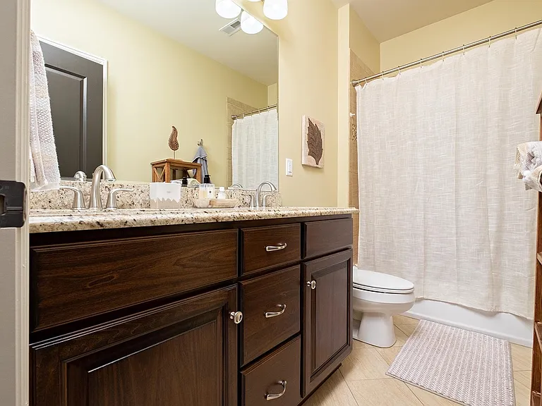 9406 Harlequin St — Photo 47