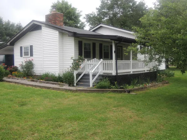 4470 Standing Rock Rd, Deer Lodge, TN 37726