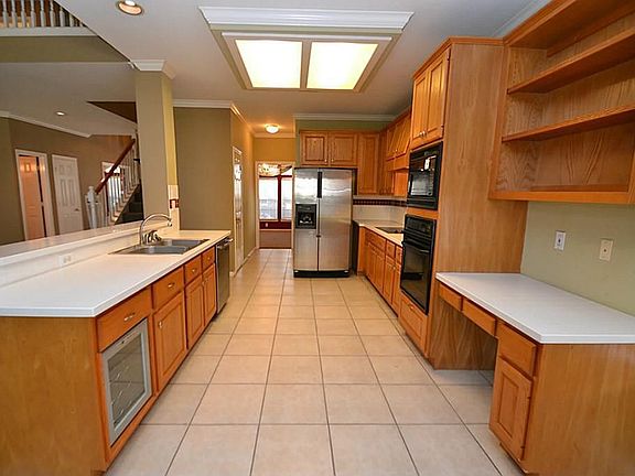 Enjoy another kitchen view.