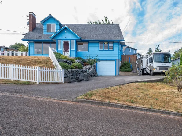 614 W Fir Ave, Coos Bay, OR 97420