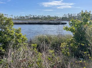 670 N Canal Dr, Pt Saint Joe, FL 32456