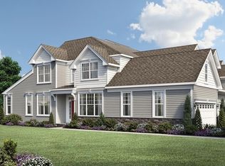 14 Glen Ellen Blvd #7, Millis, MA 02054
