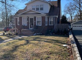 39 Edgewood Ave, West Orange, NJ 07052