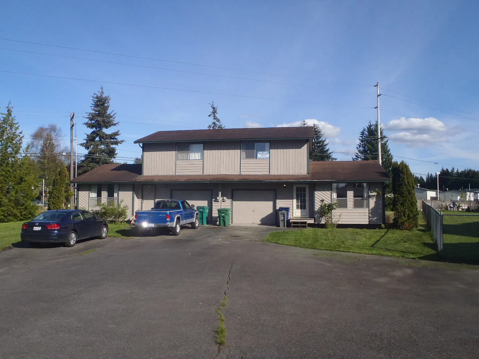 2 bed, 1.5 bath, 950 sqft, $2,300 — Photo 1