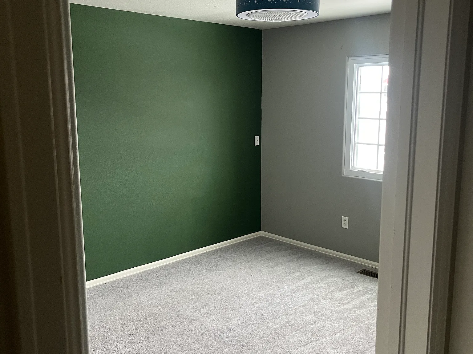 4 bed, 2541 sqft, $800 — Photo 3
