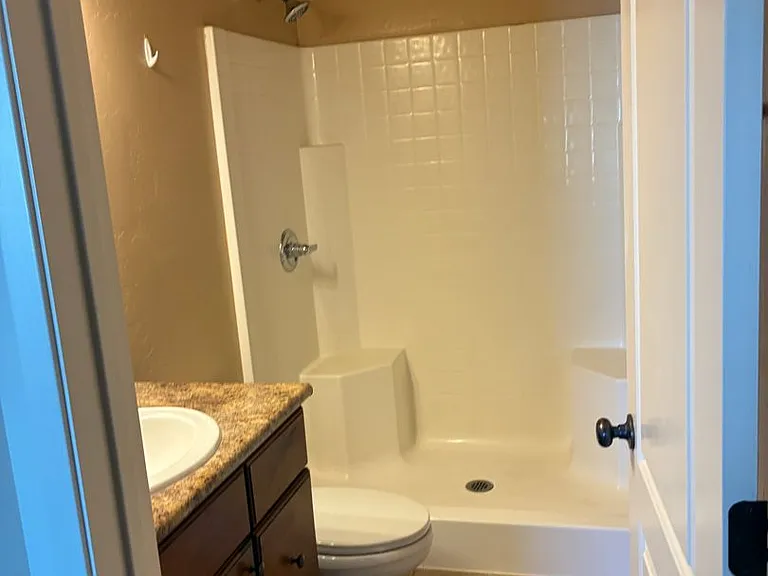 370 W 1425 N #5 — Photo 9
