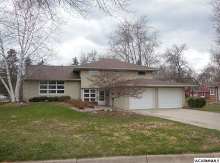 1128 Florence Ln, Willmar, MN 56201