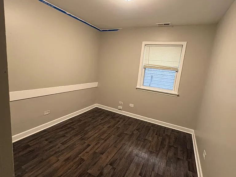 5905 S Indiana Ave #1 — Photo 7