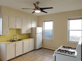 663 Weeden St #1, Pawtucket, RI 02860