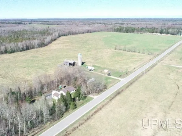 14860 County Road 466 Rd, Newberry, MI 49868