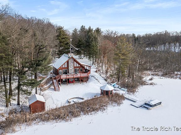 2nd image of 2622 Shoneye Dr