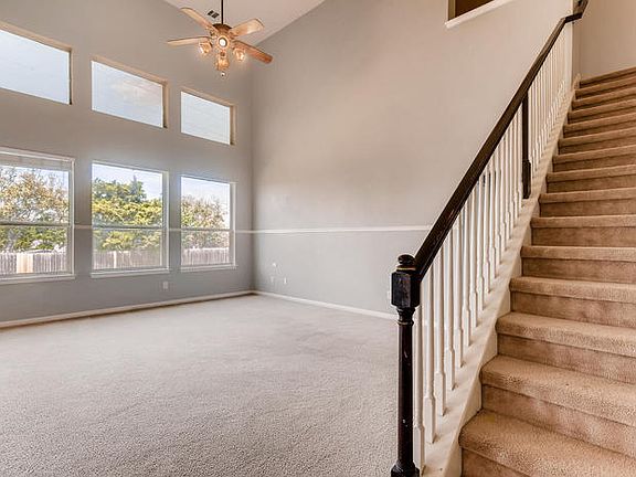 4th image of 1509 Encino Dr