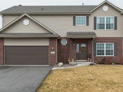 809 Blarney Rd, New Lenox, IL, 60451