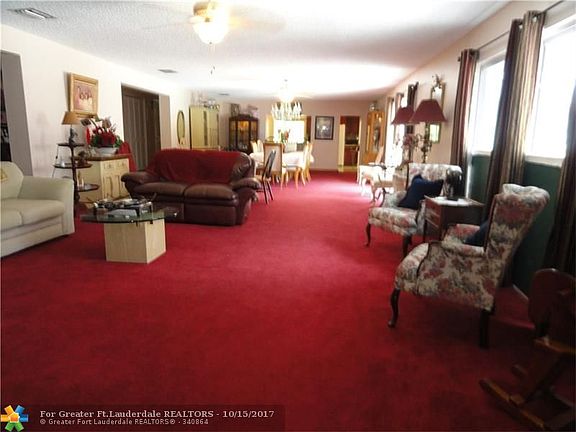 3rd image of 10353 Orange Dr