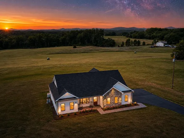 8607 Virginia Byway, Bedford, VA 24523
