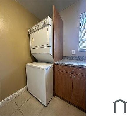 4th image of 13315 Alexandria Dr APT 4