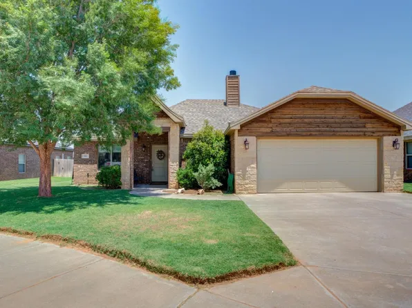 304 N 4th St, Wolfforth, TX 79382
