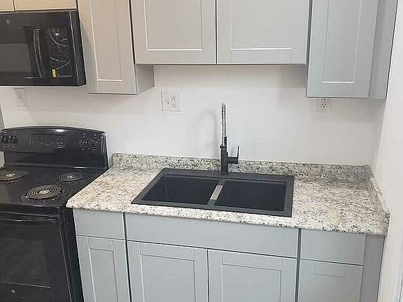 UNIT 1 KITCHEN