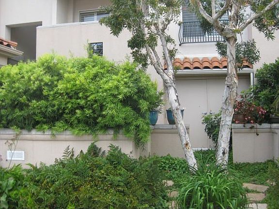 2nd image of 320 Por La Mar Cir