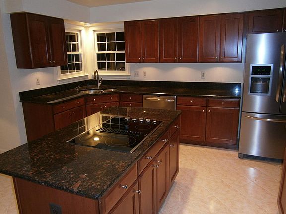 2nd image of 1300 Kelly Ct
