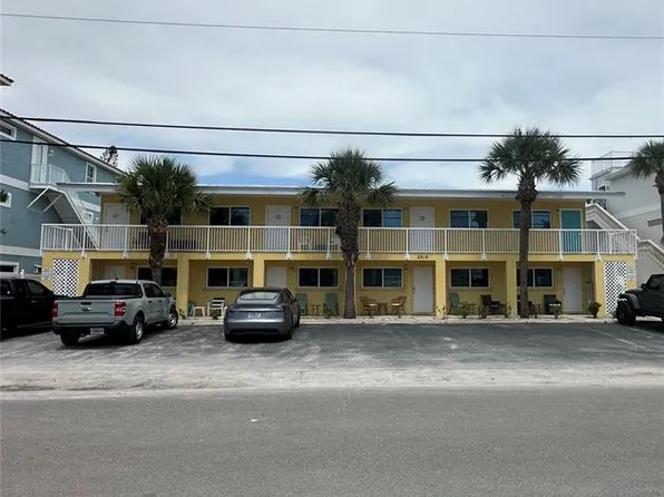 2315 Avenue C APT 7, Bradenton Beach, FL 34217