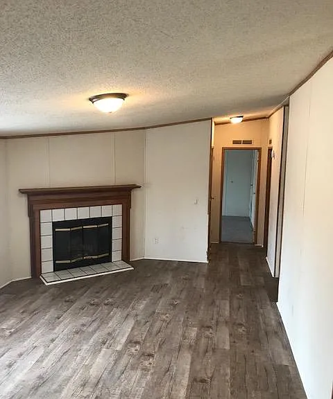 201 Rockingham Rd — Photo 5
