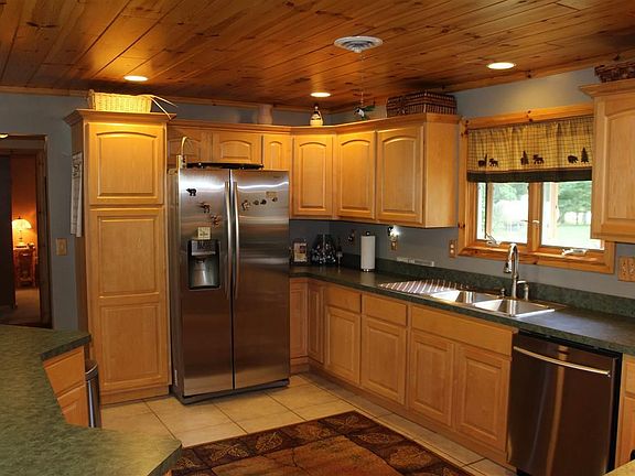 5th image of 3664 Chippewa Dr