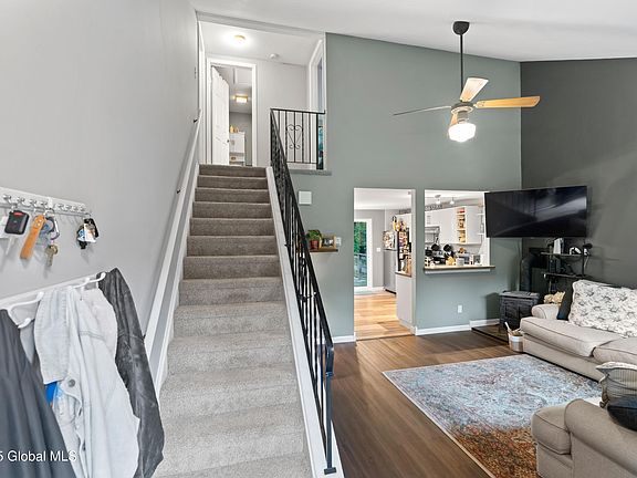 3rd image of 126 Arrow Wood Place