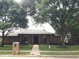 2920 Regal Rd, Plano, TX 75075