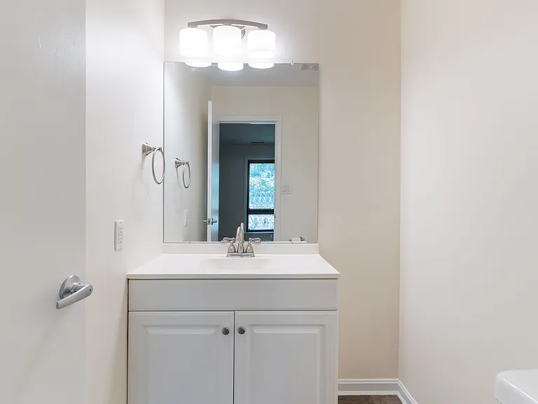23240 Rosewood Ct #9 — Photo 18