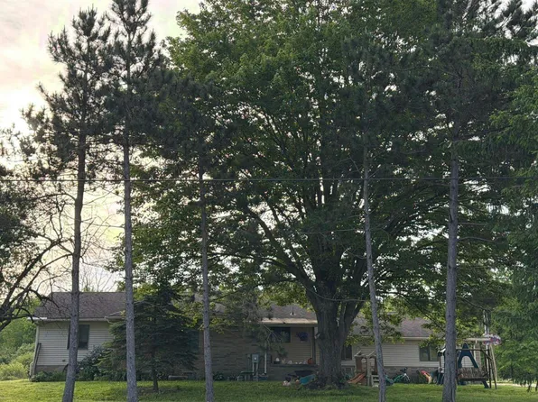 1526 State Route 534 S, Geneva, OH 44041