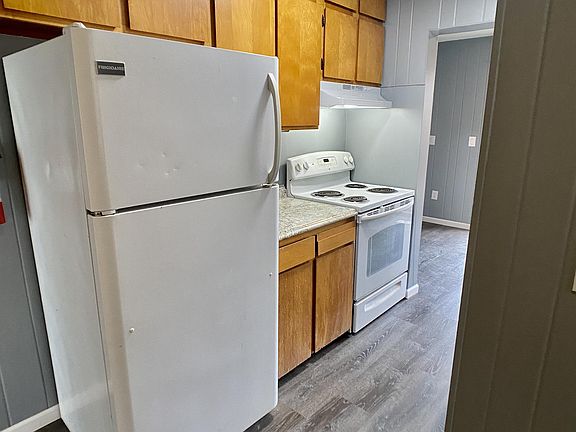 2nd image of 334 W William St #2