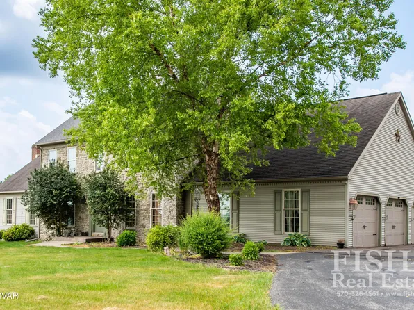 716 Lamont Dr, Cogan Station, PA 17728