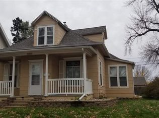 1126 S Dakota Ave, Sioux Falls, SD 57105