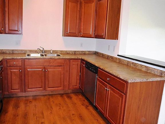 2nd image of 102 Brownstone Ct