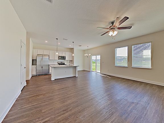 4th image of 1234 Tara Ln