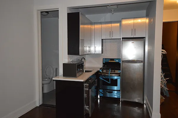 Rented by Sam Tabak | media 29