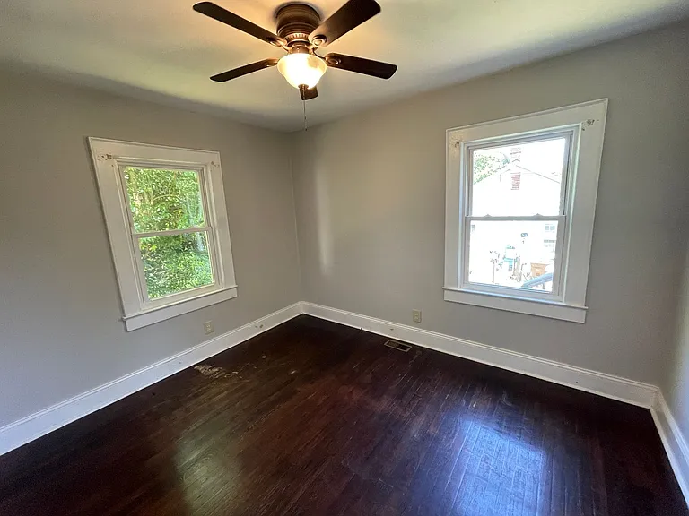 825 Churchill Dr — Photo 6