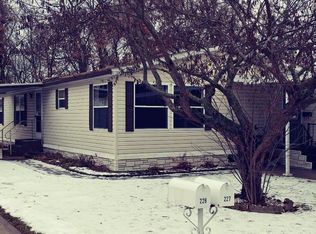 227 C St, Navarre, OH